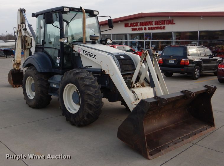 image for item DH6853 Terex 970B backhoe