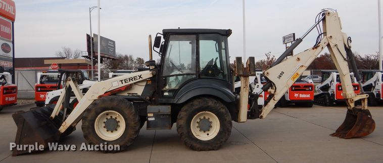 image for item DH6853 Terex 970B backhoe