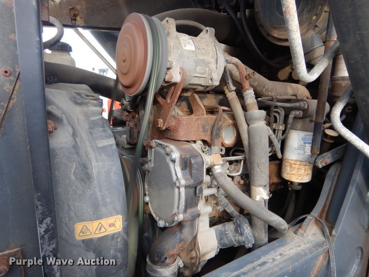 image for item DH6853 Terex 970B backhoe