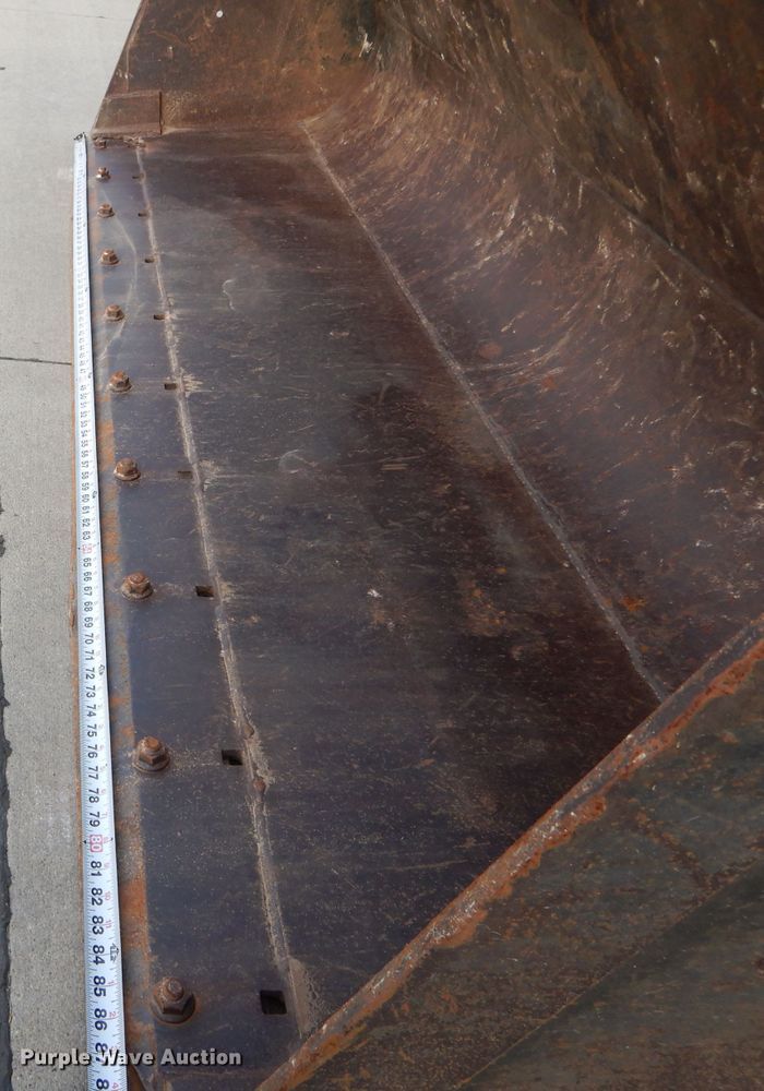 image for item DH6853 Terex 970B backhoe