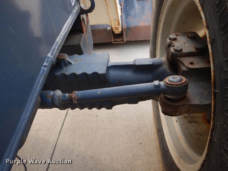 image for item DH6853 Terex 970B backhoe