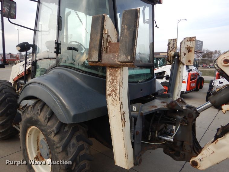 image for item DH6853 Terex 970B backhoe