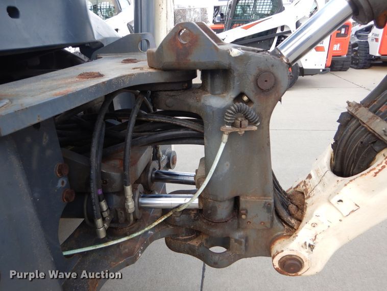 image for item DH6853 Terex 970B backhoe