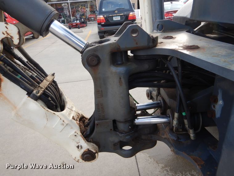 image for item DH6853 Terex 970B backhoe