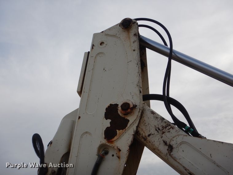 image for item DH6853 Terex 970B backhoe