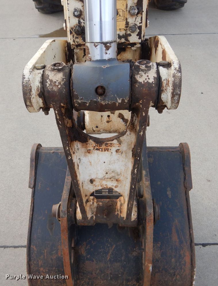 image for item DH6853 Terex 970B backhoe