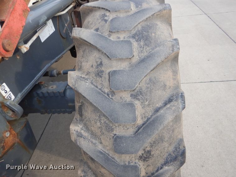 image for item DH6853 Terex 970B backhoe