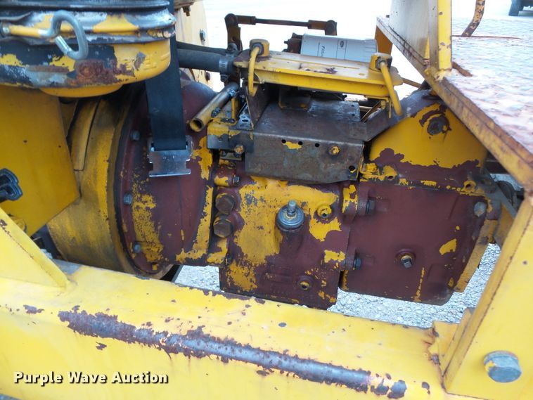 image for item DH7794 Nasco DF8 forklift