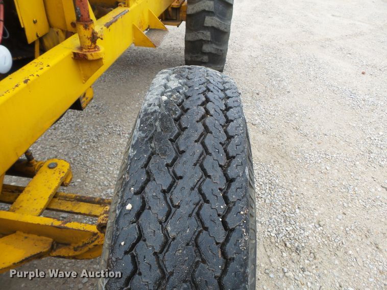 image for item DH7794 Nasco DF8 forklift