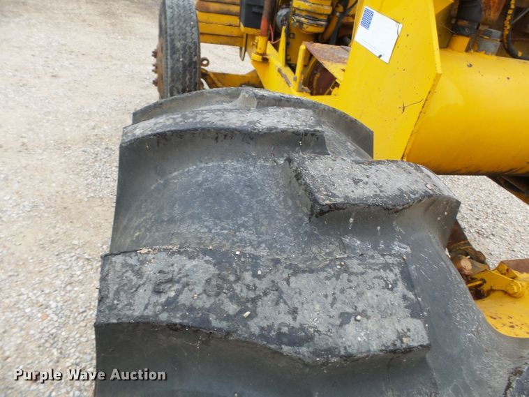 image for item DH7794 Nasco DF8 forklift