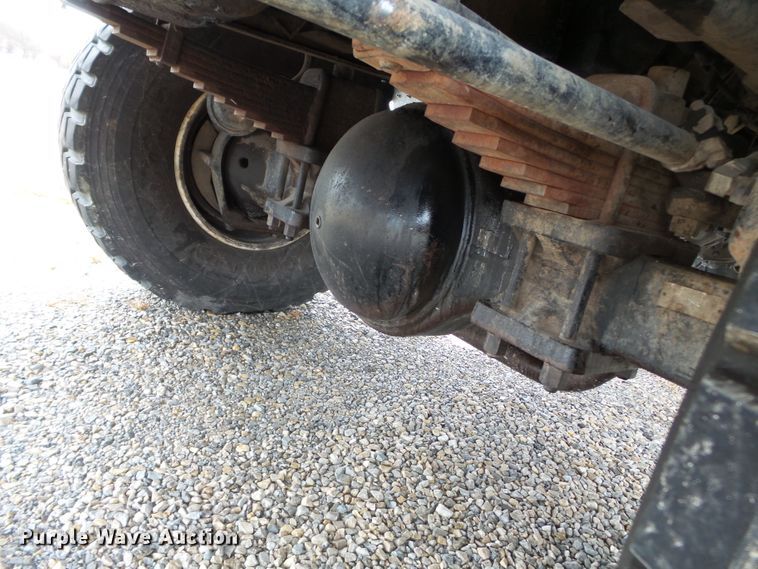 image for item DH7795 1991 Mack DMM6906S digger derrick truck