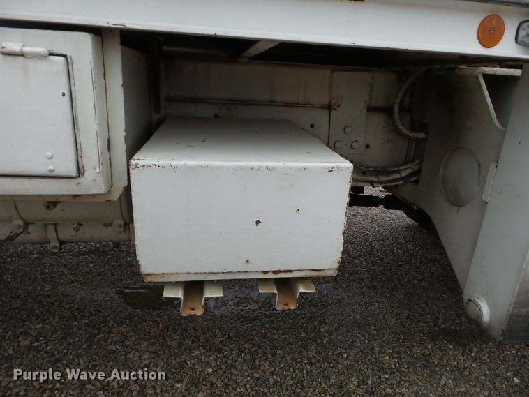 image for item DH7795 1991 Mack DMM6906S digger derrick truck