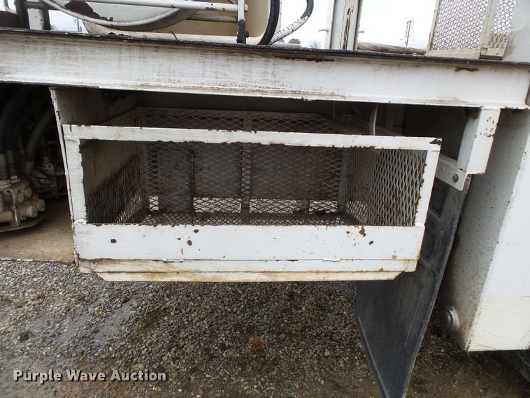 image for item DH7795 1991 Mack DMM6906S digger derrick truck