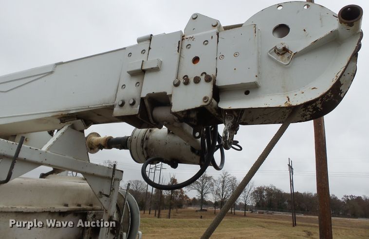 image for item DH7795 1991 Mack DMM6906S digger derrick truck