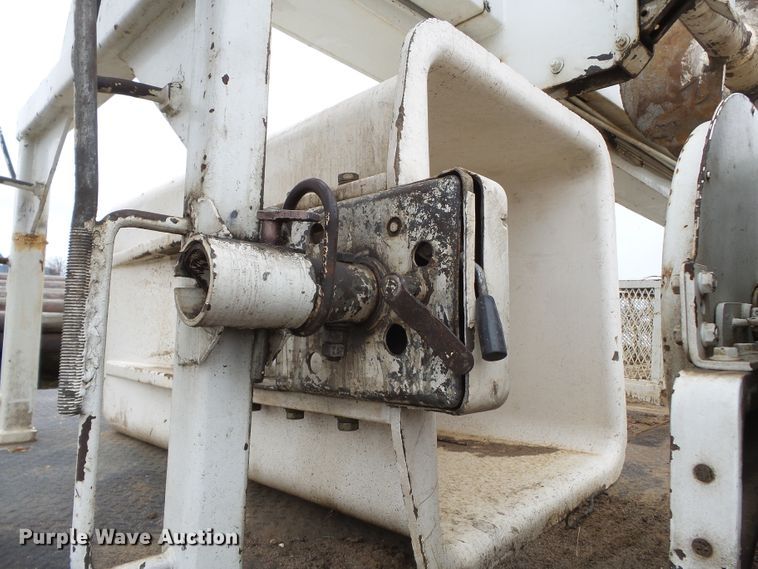 image for item DH7795 1991 Mack DMM6906S digger derrick truck