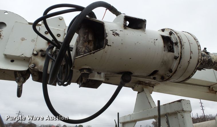 image for item DH7795 1991 Mack DMM6906S digger derrick truck