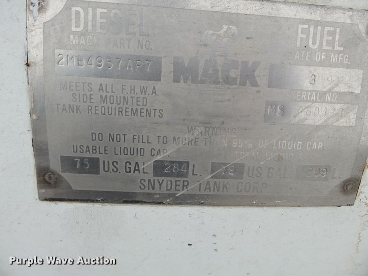 image for item DH7795 1991 Mack DMM6906S digger derrick truck