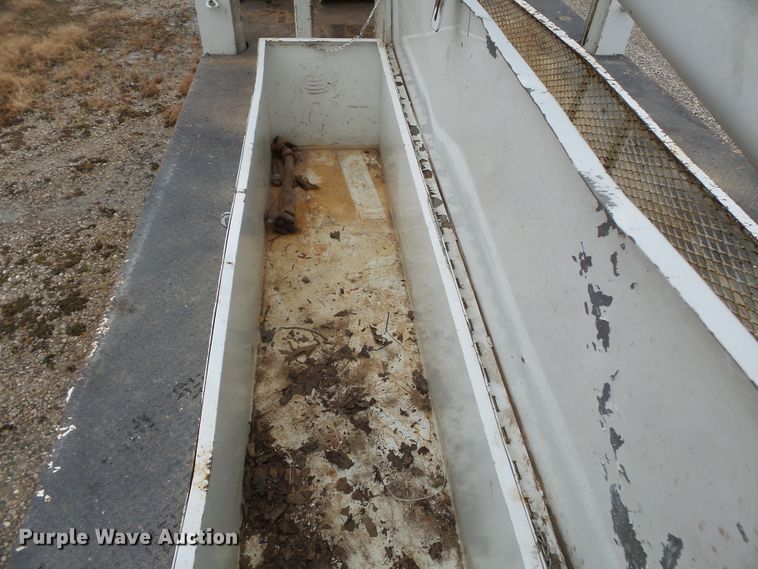 image for item DH7795 1991 Mack DMM6906S digger derrick truck