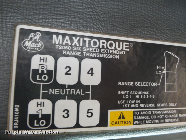 image for item DH7795 1991 Mack DMM6906S digger derrick truck