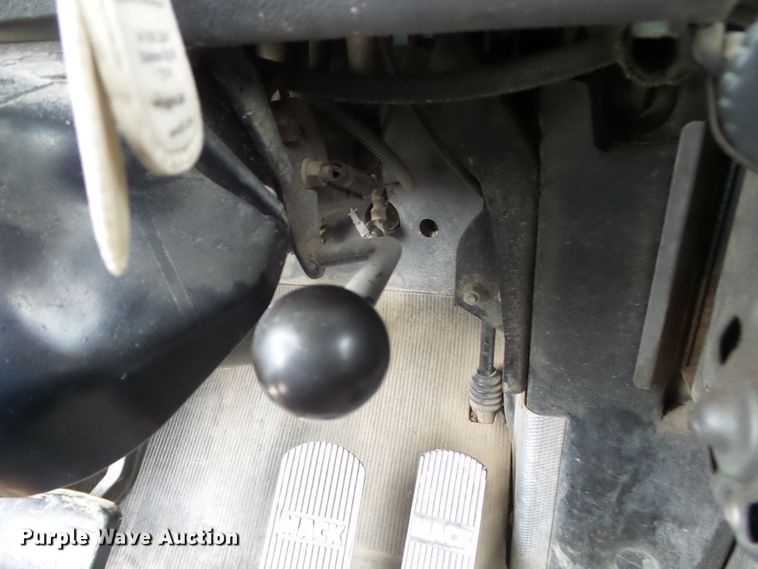 image for item DH7795 1991 Mack DMM6906S digger derrick truck