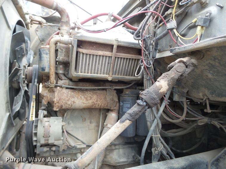 image for item DH7795 1991 Mack DMM6906S digger derrick truck