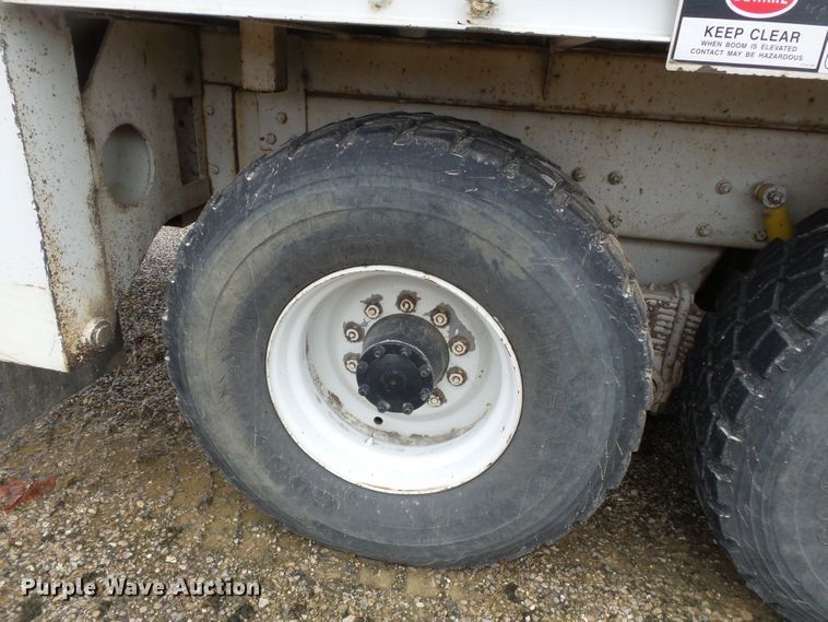 image for item DH7795 1991 Mack DMM6906S digger derrick truck