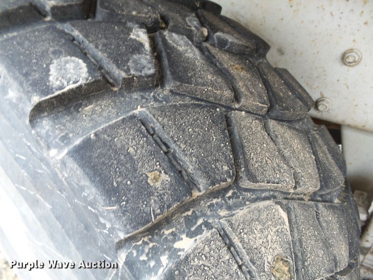 image for item DH7795 1991 Mack DMM6906S digger derrick truck