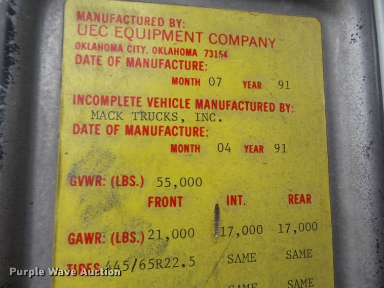 image for item DH7795 1991 Mack DMM6906S digger derrick truck