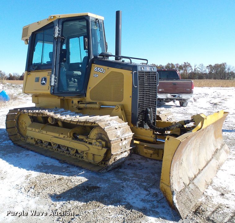 image for item DI0737 2005 John Deere 650J LGP dozer
