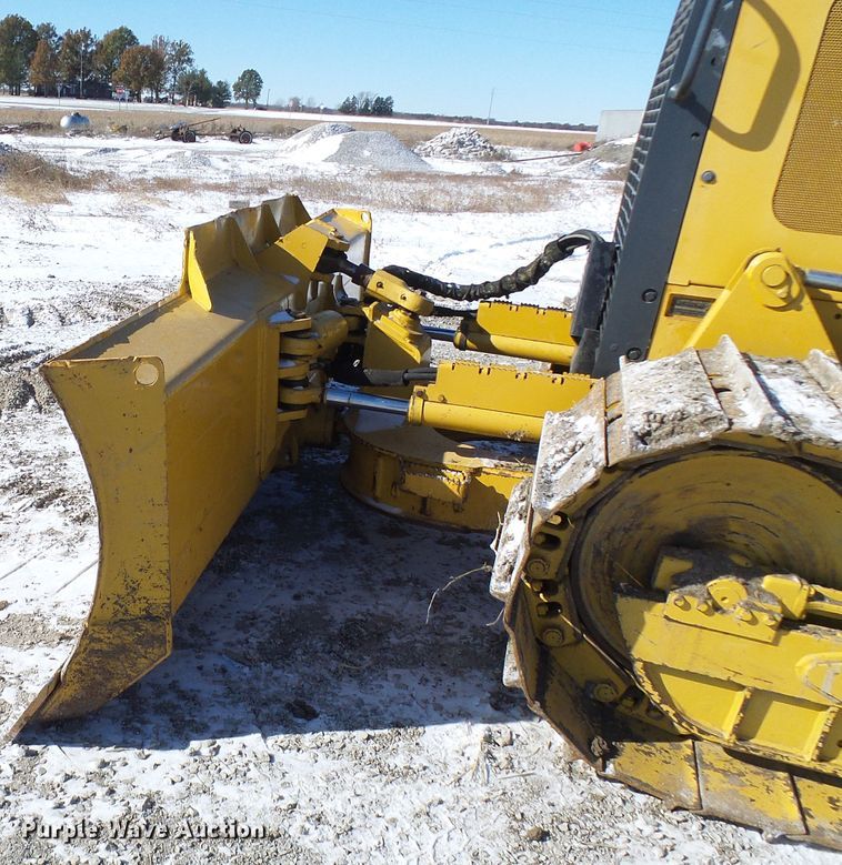 image for item DI0737 2005 John Deere 650J LGP dozer