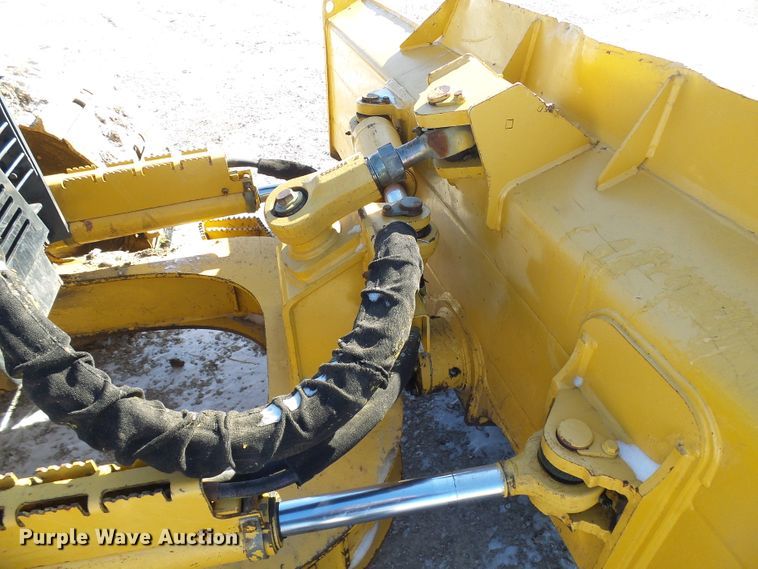 image for item DI0737 2005 John Deere 650J LGP dozer