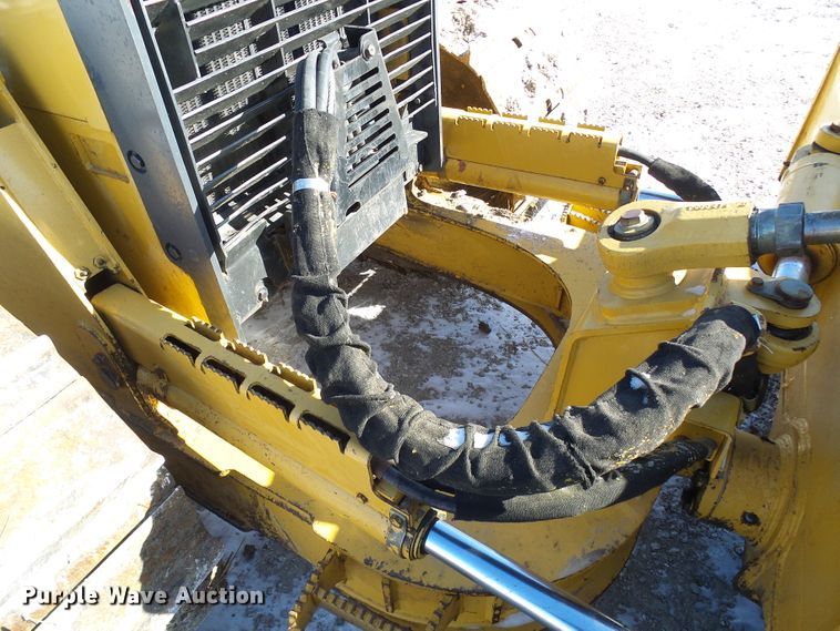 image for item DI0737 2005 John Deere 650J LGP dozer