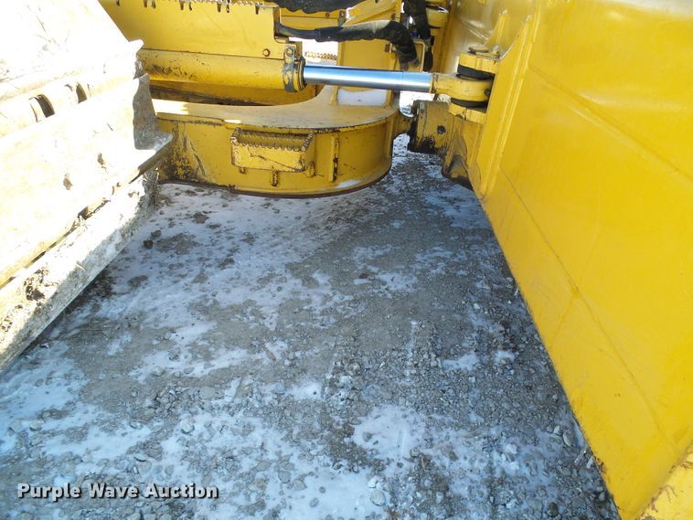 image for item DI0737 2005 John Deere 650J LGP dozer