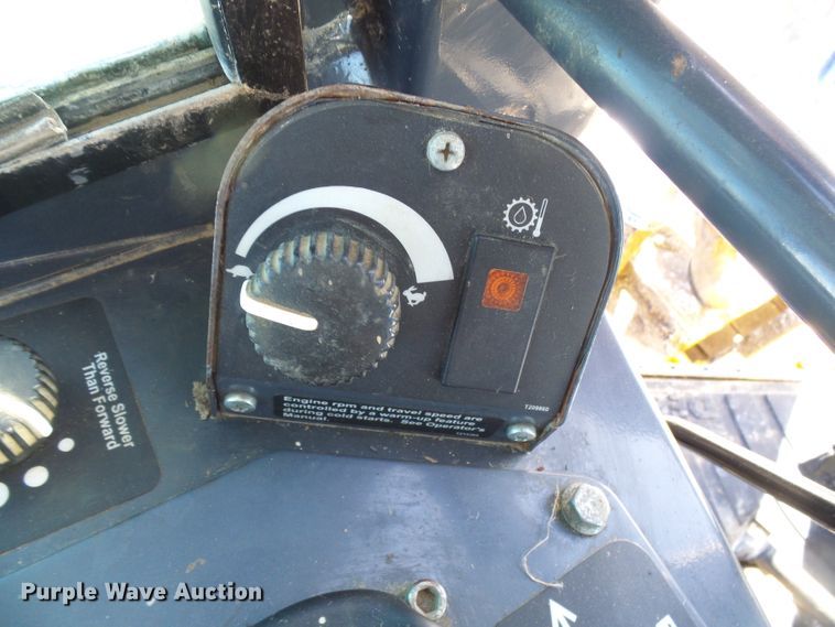 image for item DI0737 2005 John Deere 650J LGP dozer