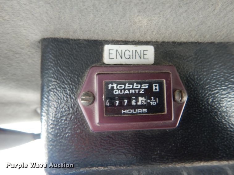 image for item DI0739 2000 Ford F550 Super Duty XL bucket truck