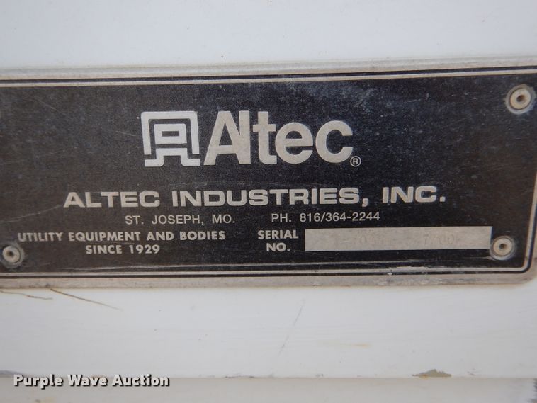 image for item DI0739 2000 Ford F550 Super Duty XL bucket truck