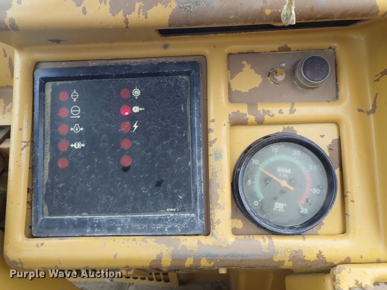 image for item DI1781 1988 Caterpillar 631E conventional scraper