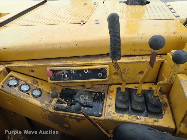 image for item DI1781 1988 Caterpillar 631E conventional scraper