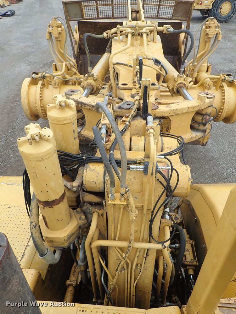 image for item DI1781 1988 Caterpillar 631E conventional scraper