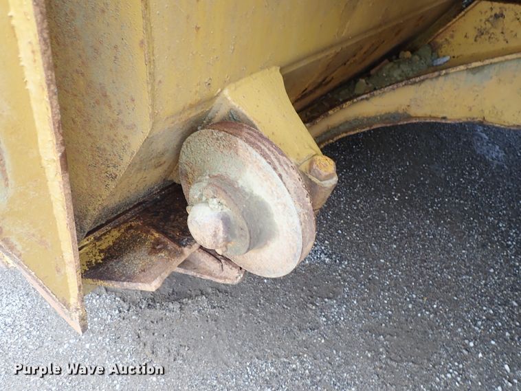 image for item DI1781 1988 Caterpillar 631E conventional scraper