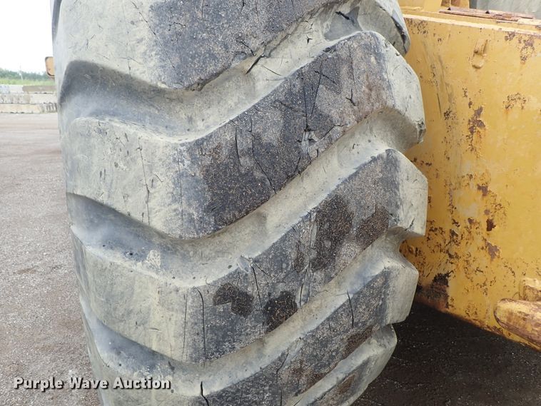 image for item DI1781 1988 Caterpillar 631E conventional scraper