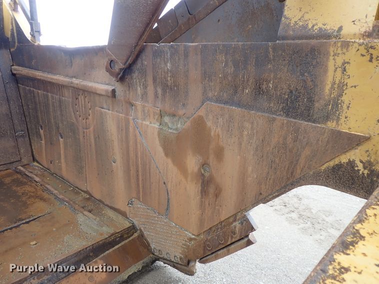 image for item DI1781 1988 Caterpillar 631E conventional scraper