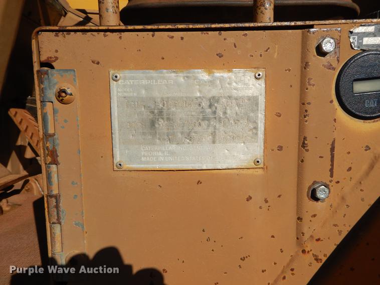 image for item DI1782 1989 Caterpillar 631E Series II conventional scraper