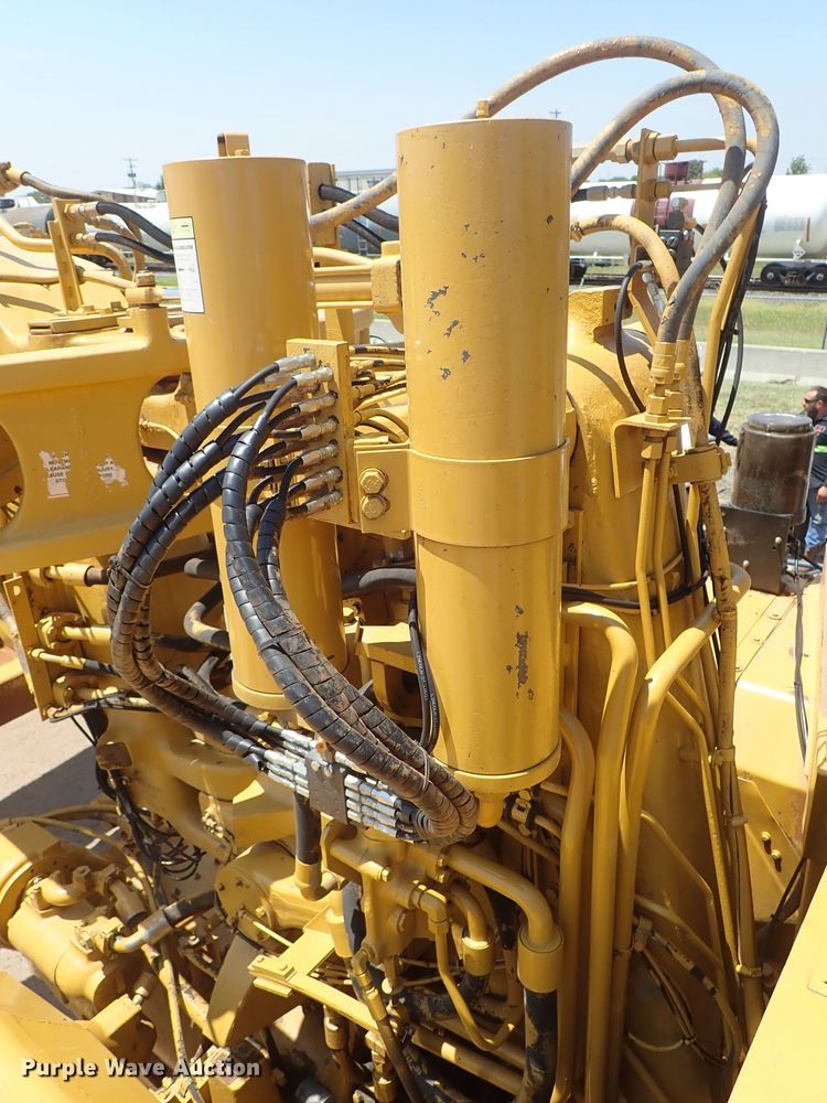 image for item DI1782 1989 Caterpillar 631E Series II conventional scraper