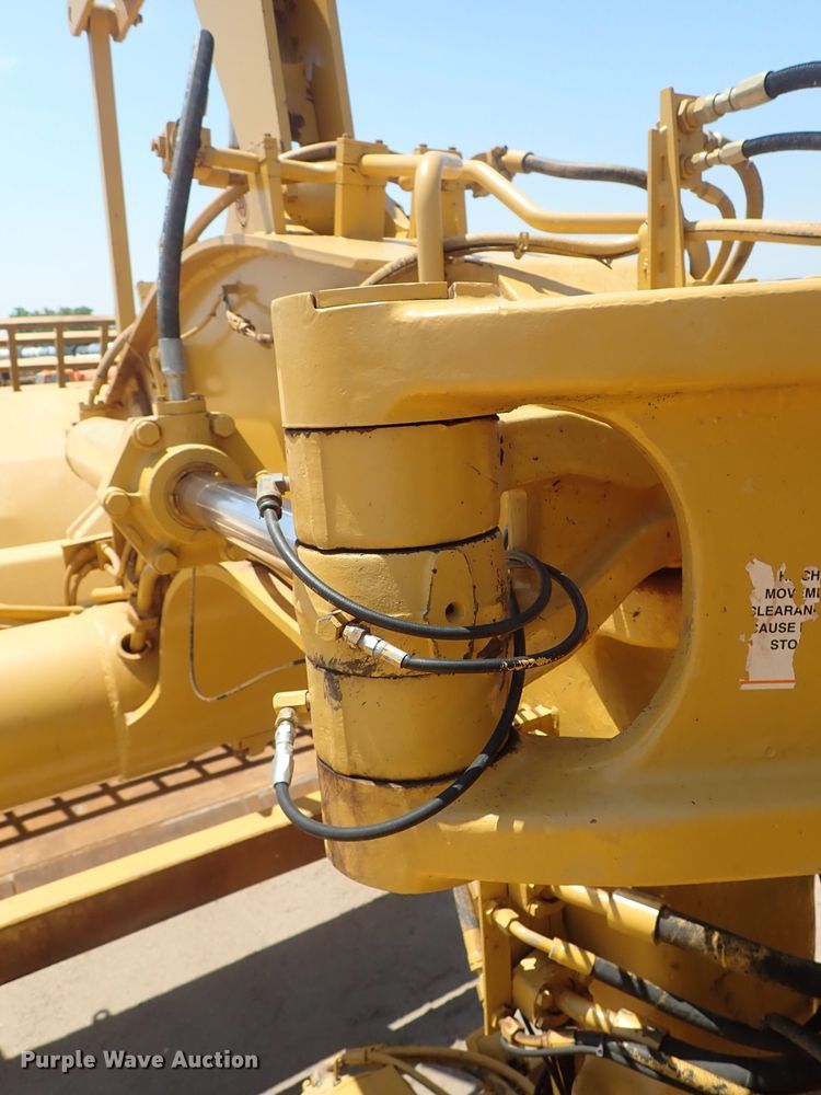 image for item DI1782 1989 Caterpillar 631E Series II conventional scraper