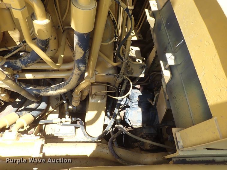 image for item DI1782 1989 Caterpillar 631E Series II conventional scraper