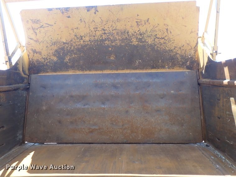 image for item DI1782 1989 Caterpillar 631E Series II conventional scraper