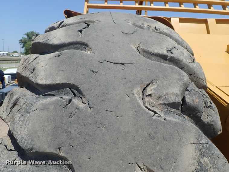 image for item DI1782 1989 Caterpillar 631E Series II conventional scraper