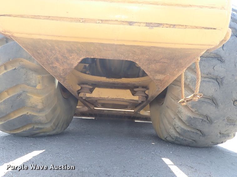 image for item DI1783 1990 Caterpillar 631E Series II conventional scraper