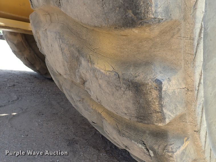 image for item DI1783 1990 Caterpillar 631E Series II conventional scraper